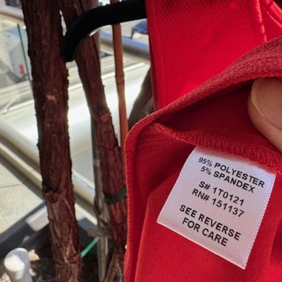 NWT Versona Textured Knit Tank Top with Flared Asymmetric Peplum - Picture 5 of 7